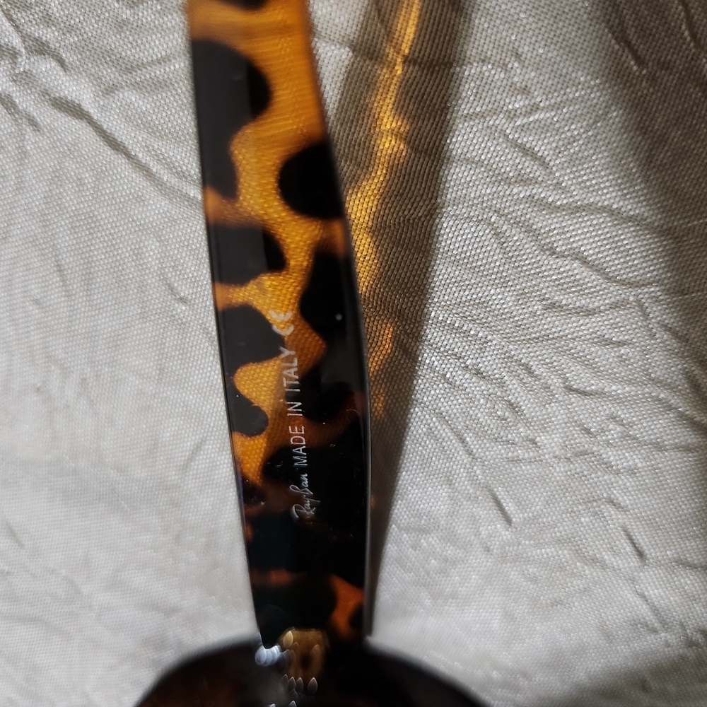 Ray-Ban Tortoise Shell Sunglasses - Picture 6 of 6